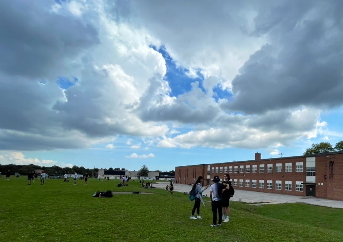 Running track - York Mills Collegiate Institute