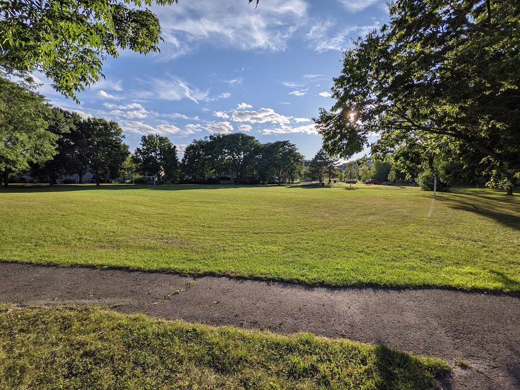 Ball Diamond