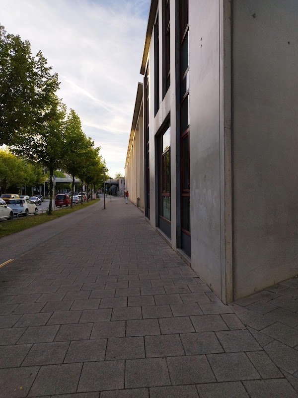 Basketballplatz - Städtische Grundschule an der Pfeuferstraße 1