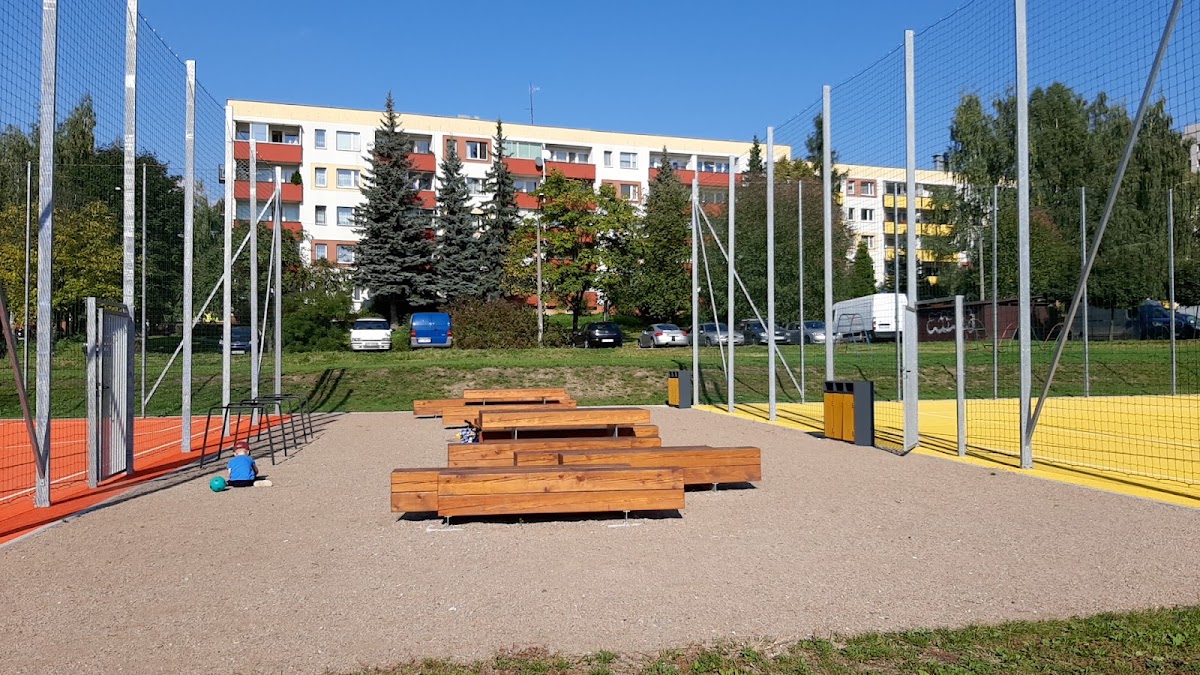 Boisko do siatkówki - Park Kurdwanów