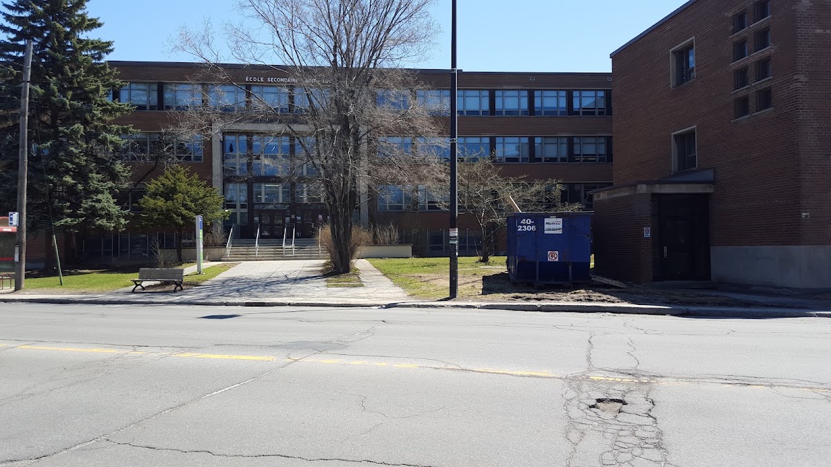Saint-Luc High School