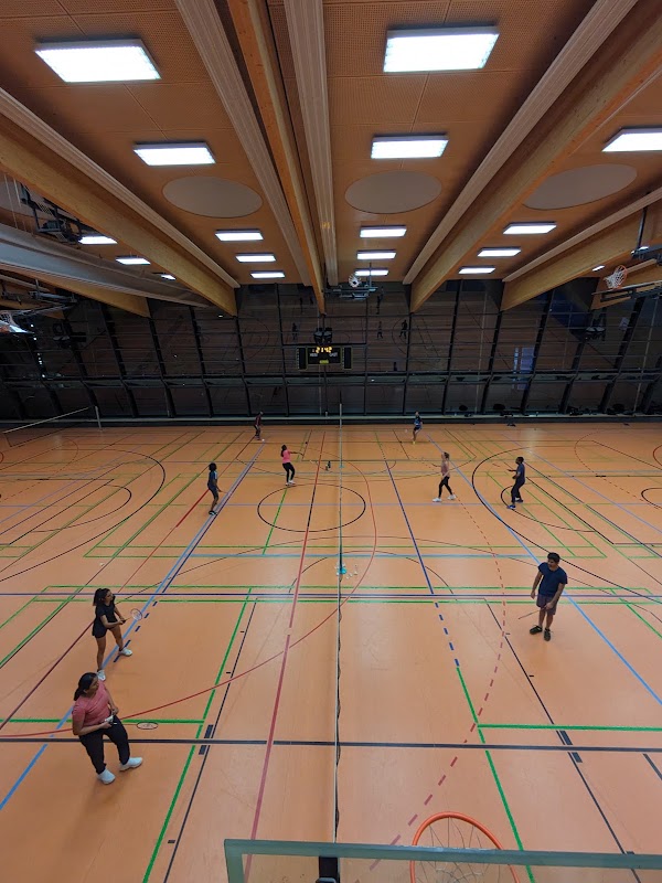Basketballplatz - Karls-Gymnasium