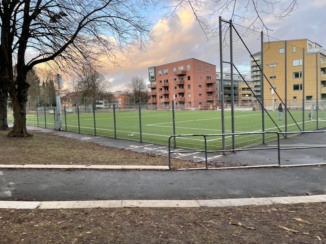Basketplan - Flatås park