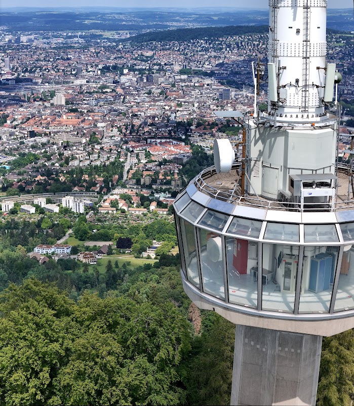 Basketballplatz - Schule Am Uetliberg