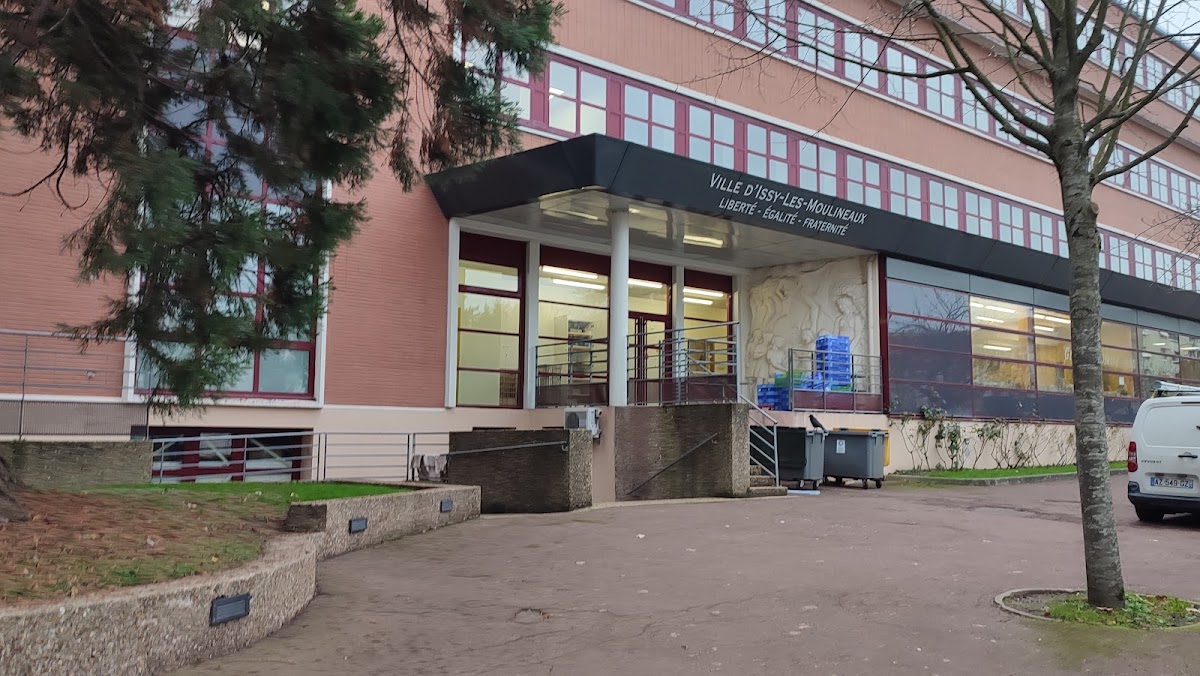 Terrain de basket - École Jean de la Fontaine