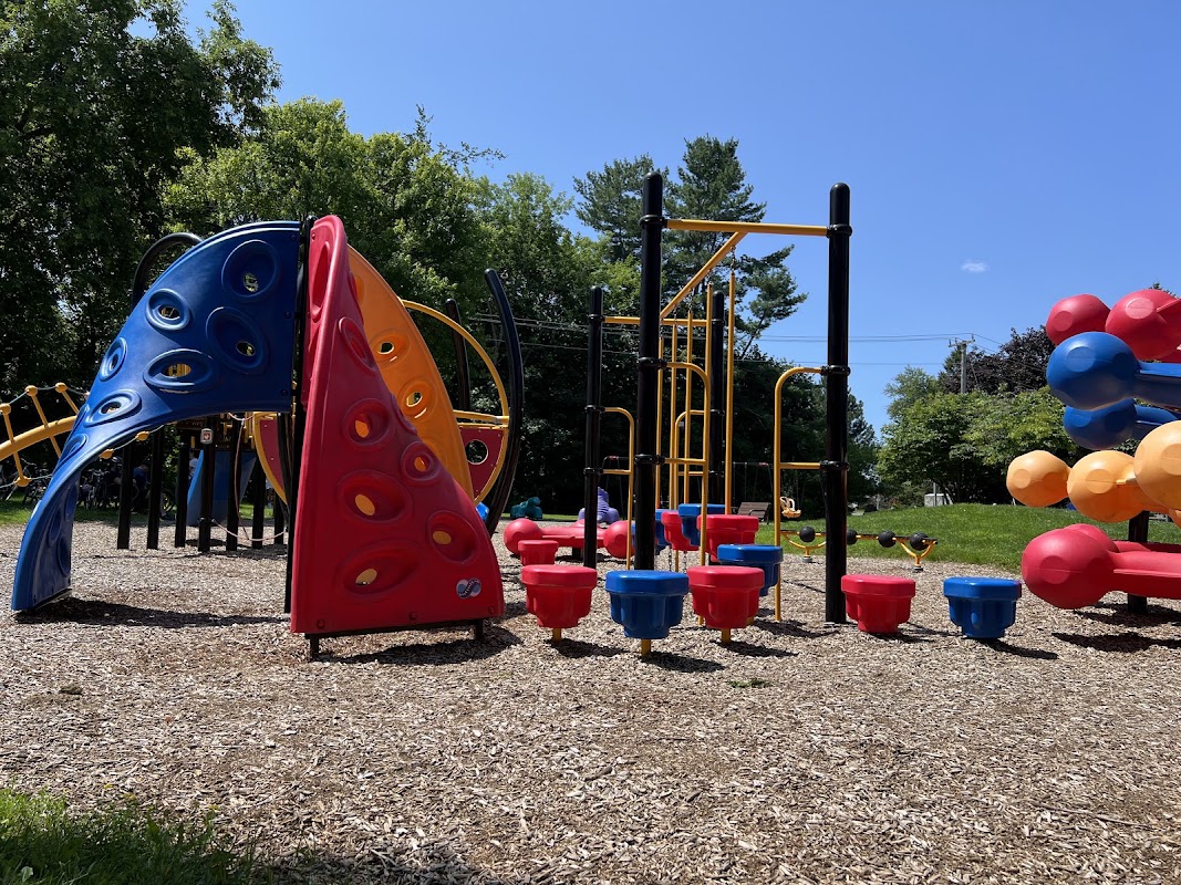 Basketball court - Donoghue Memorial Park