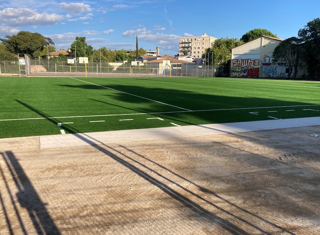 Terrain de football Jeu de Mail