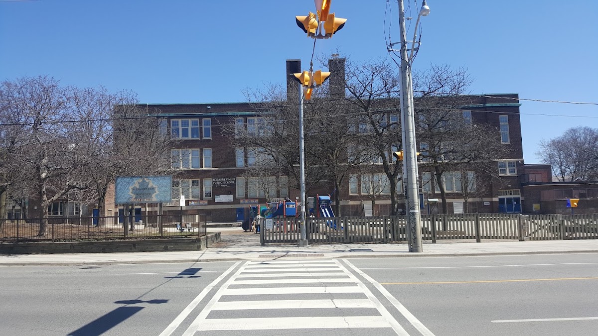 Baseball diamond - Alexander Muir/Gladstone Avenue Junior and Senior Public School