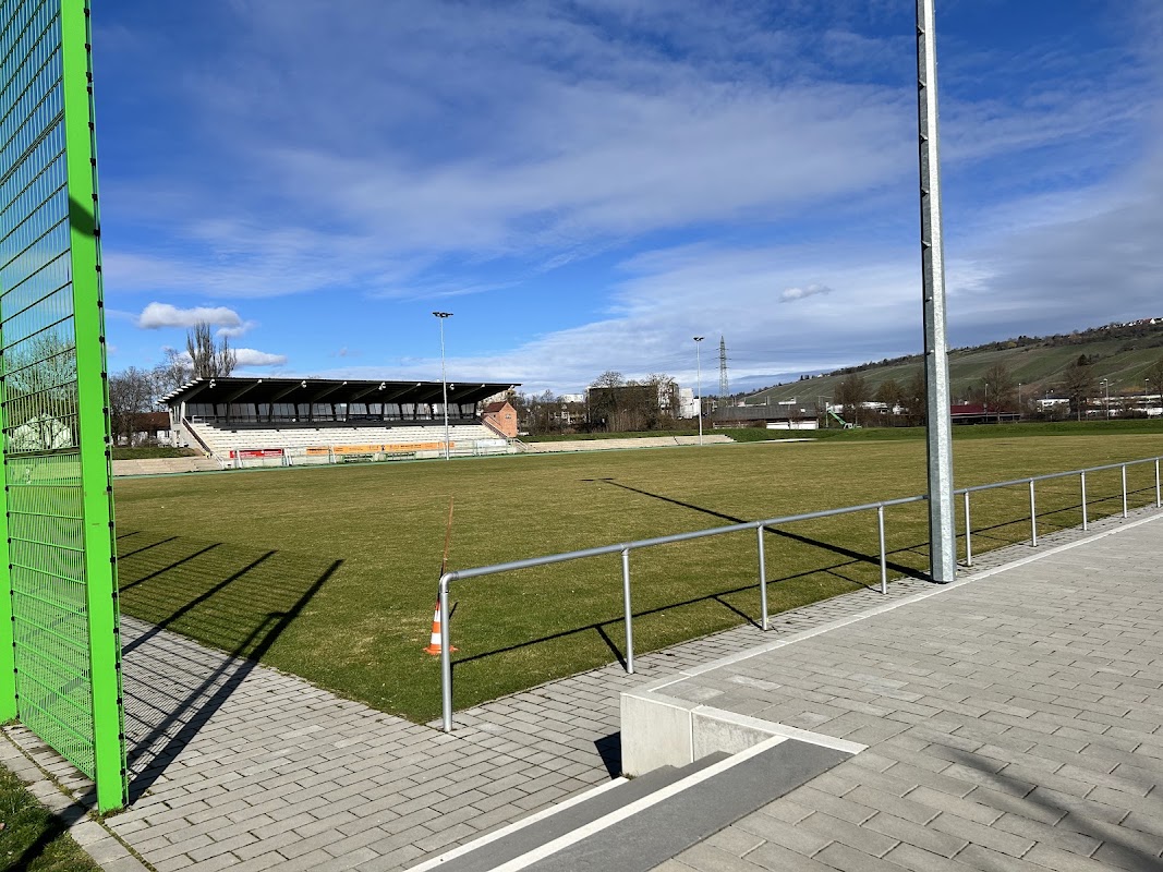 Fußballplätze (2) - Spielplatz Neckarwiesen