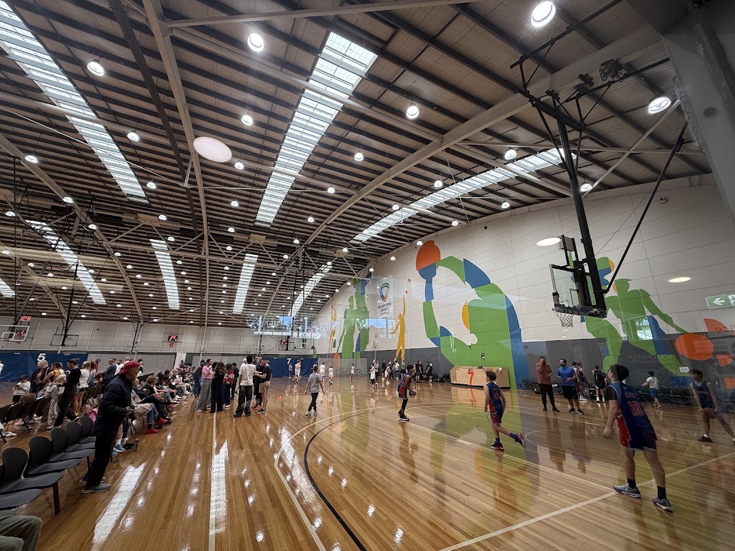 Basketball court - Albert Park College