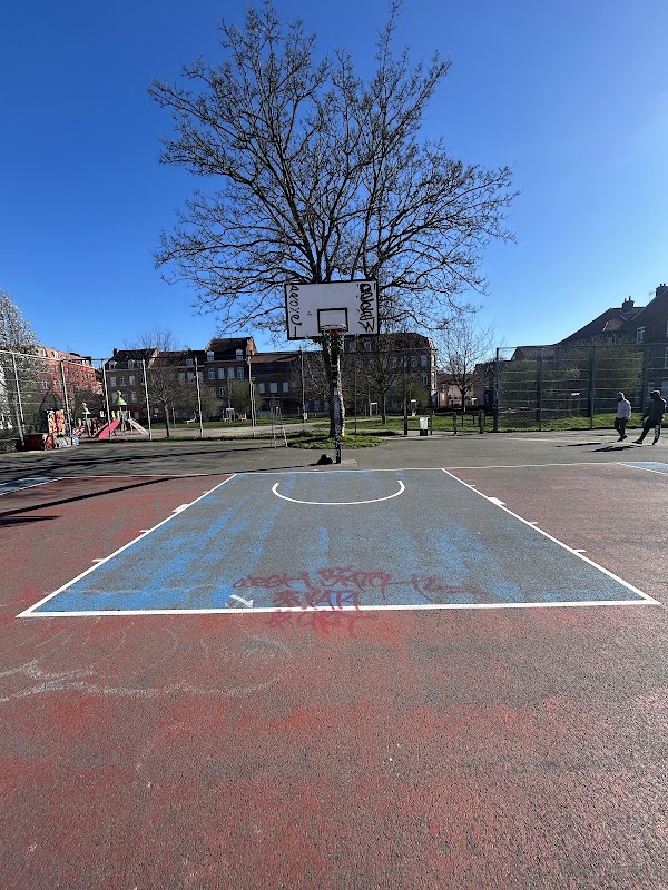Terrain de basket - Jardin Philippe de Comines