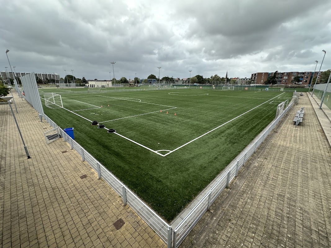 Tennisbanen (4) - Wijkpark De Verademing