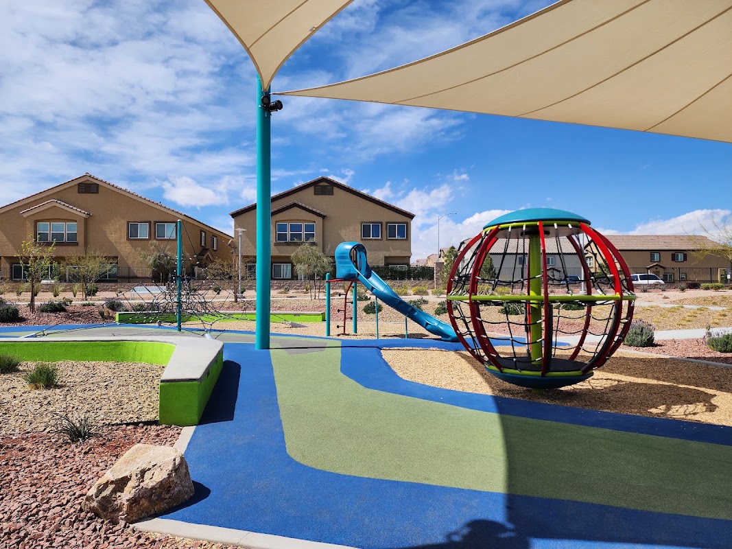 Basketball court - Galaxy Park
