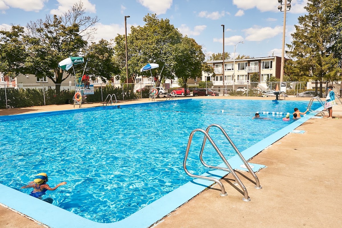 Swimming pools (2) - Parc de Verdelles