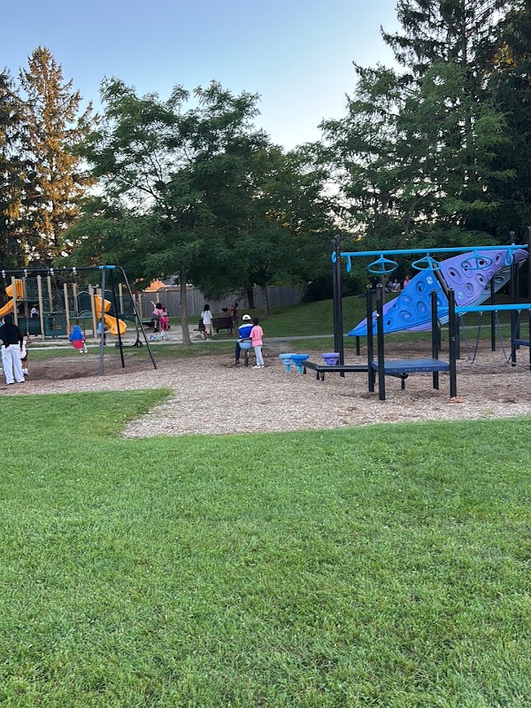 Basketball court - Inverness Park