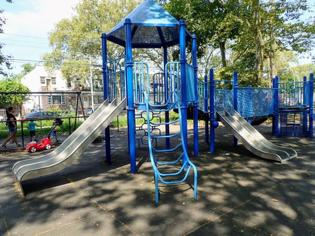 Basketball court - Bill Brown Playground