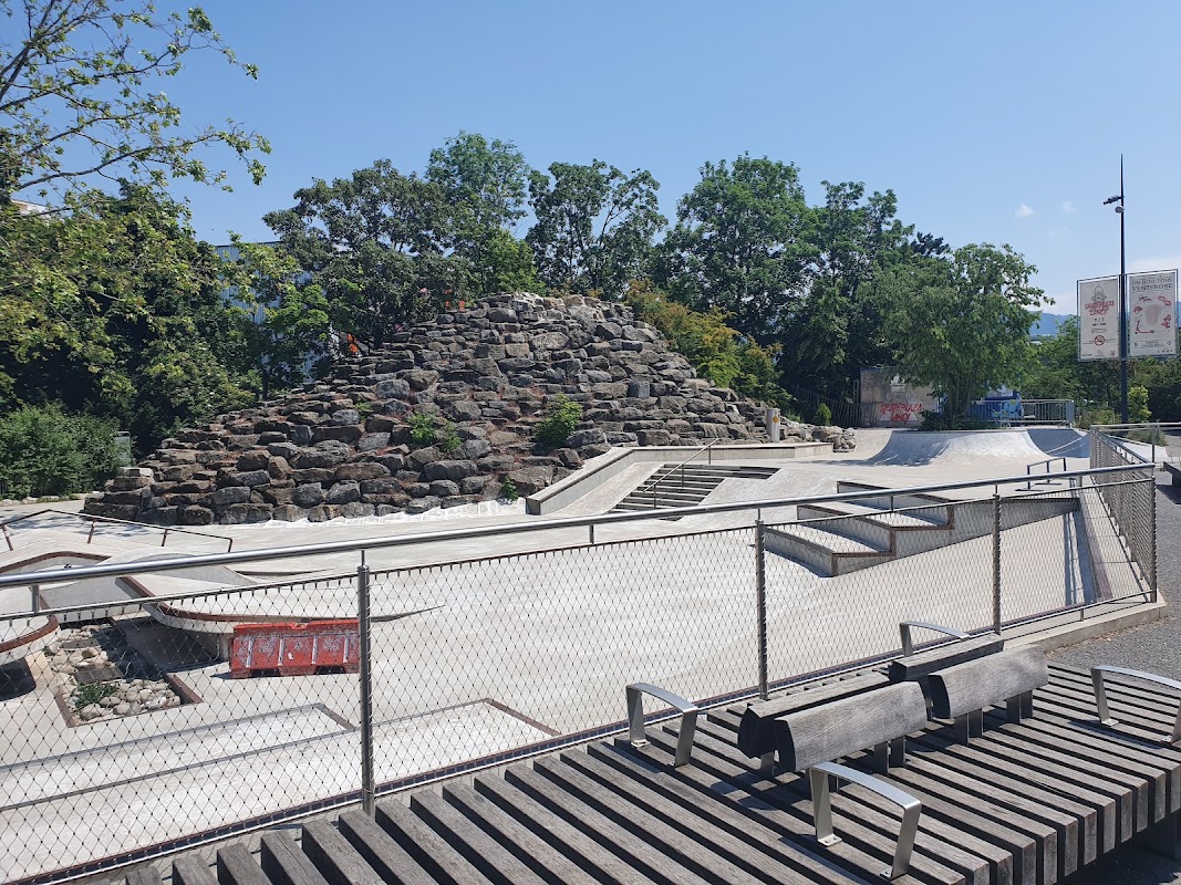 Terrain de basket - Parc Louis-Bertrand