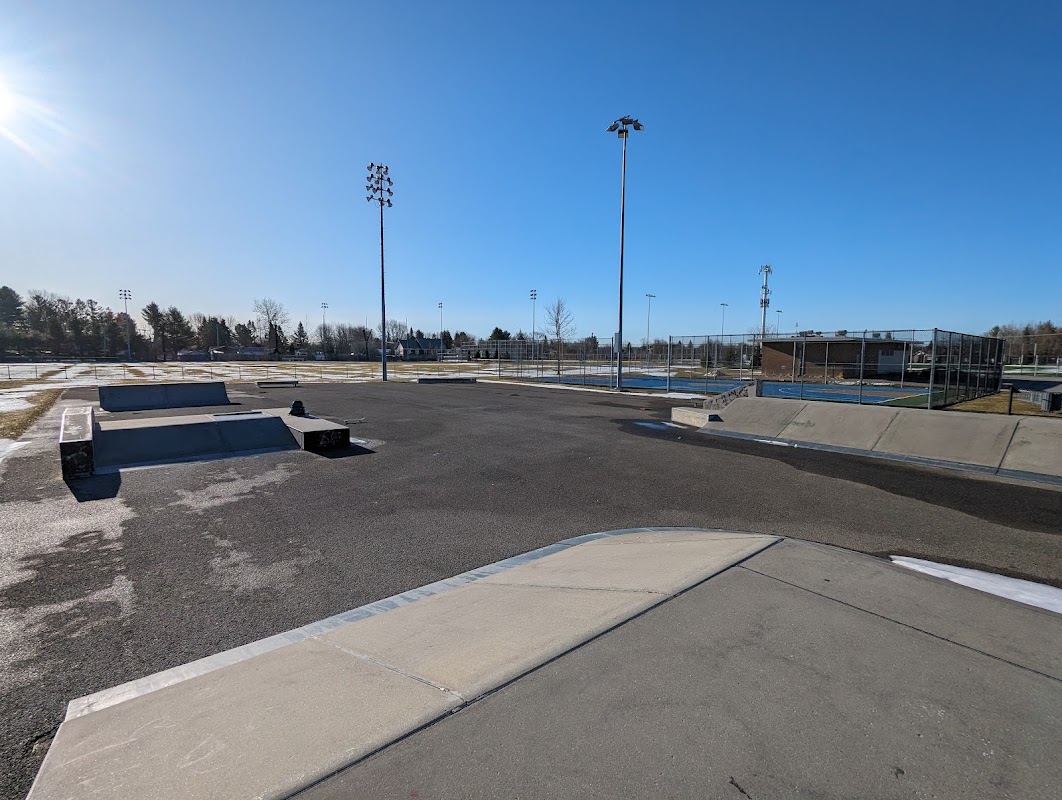 Soccer field - Parc Philippe-Villeneuve
