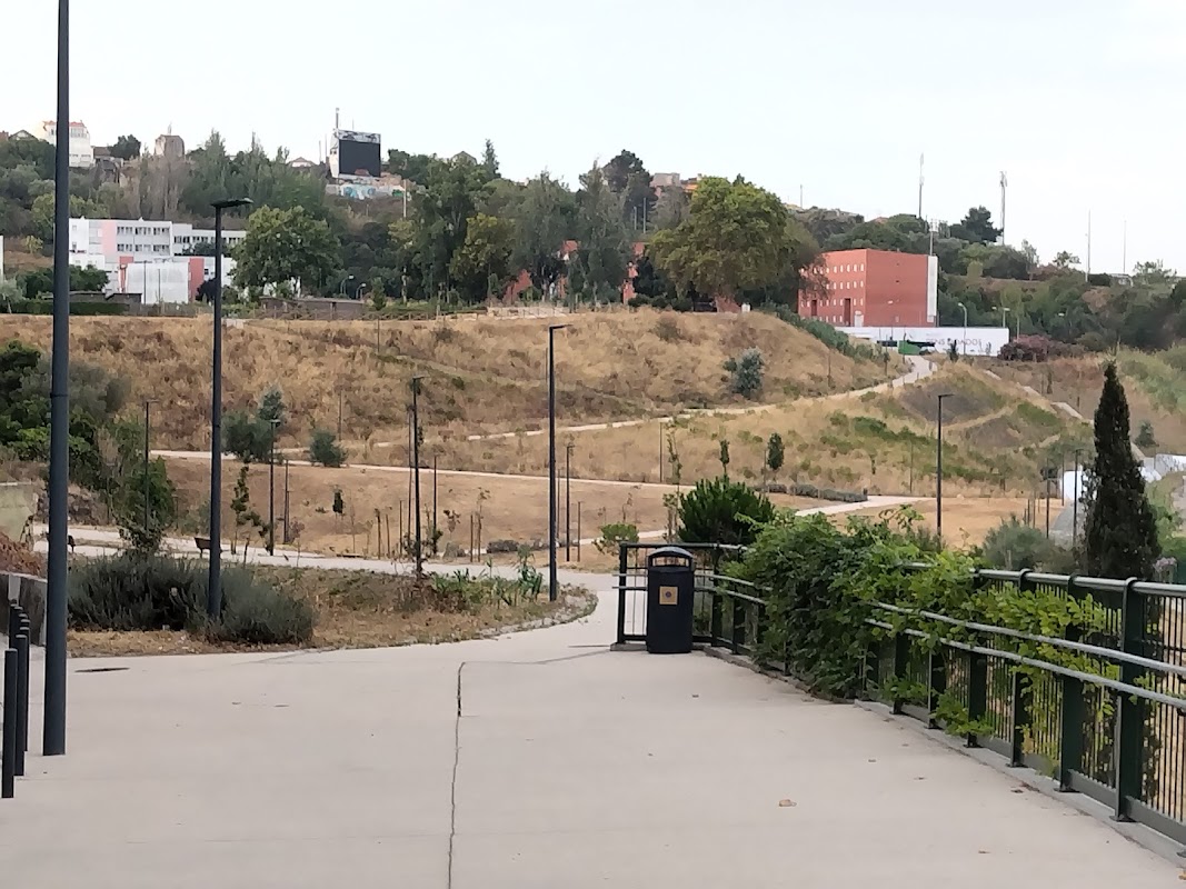 Campo de futebol - Parque Urbano da Bela Flôr