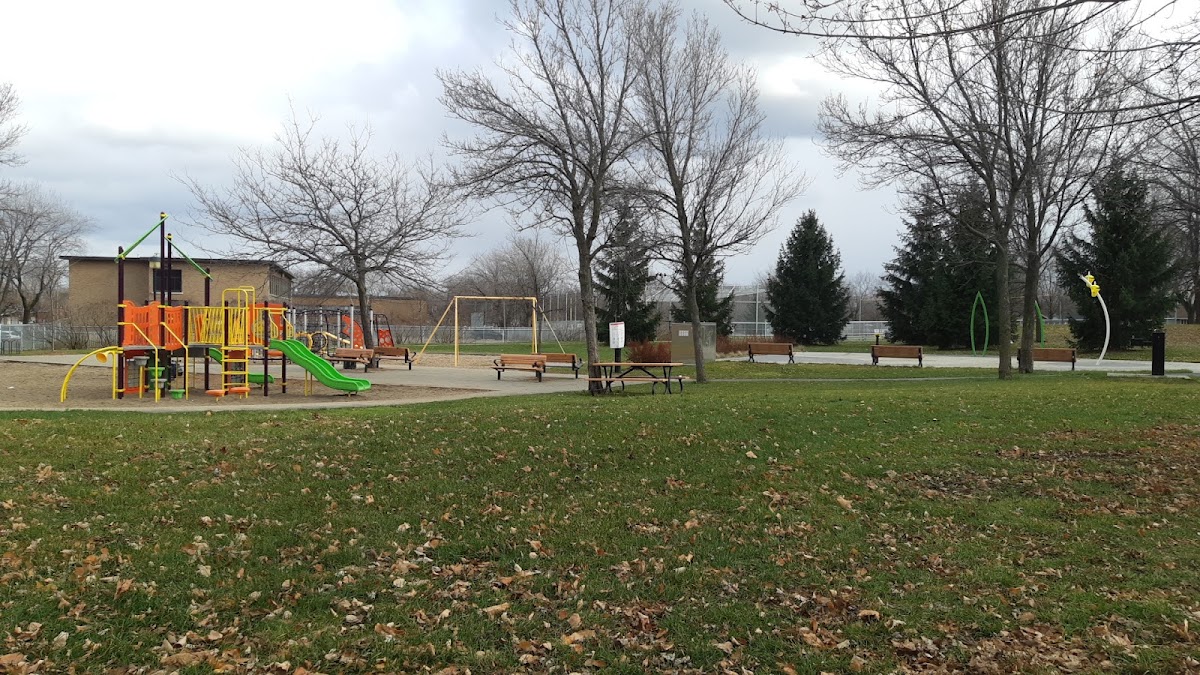 Soccer field - Parc McLearon