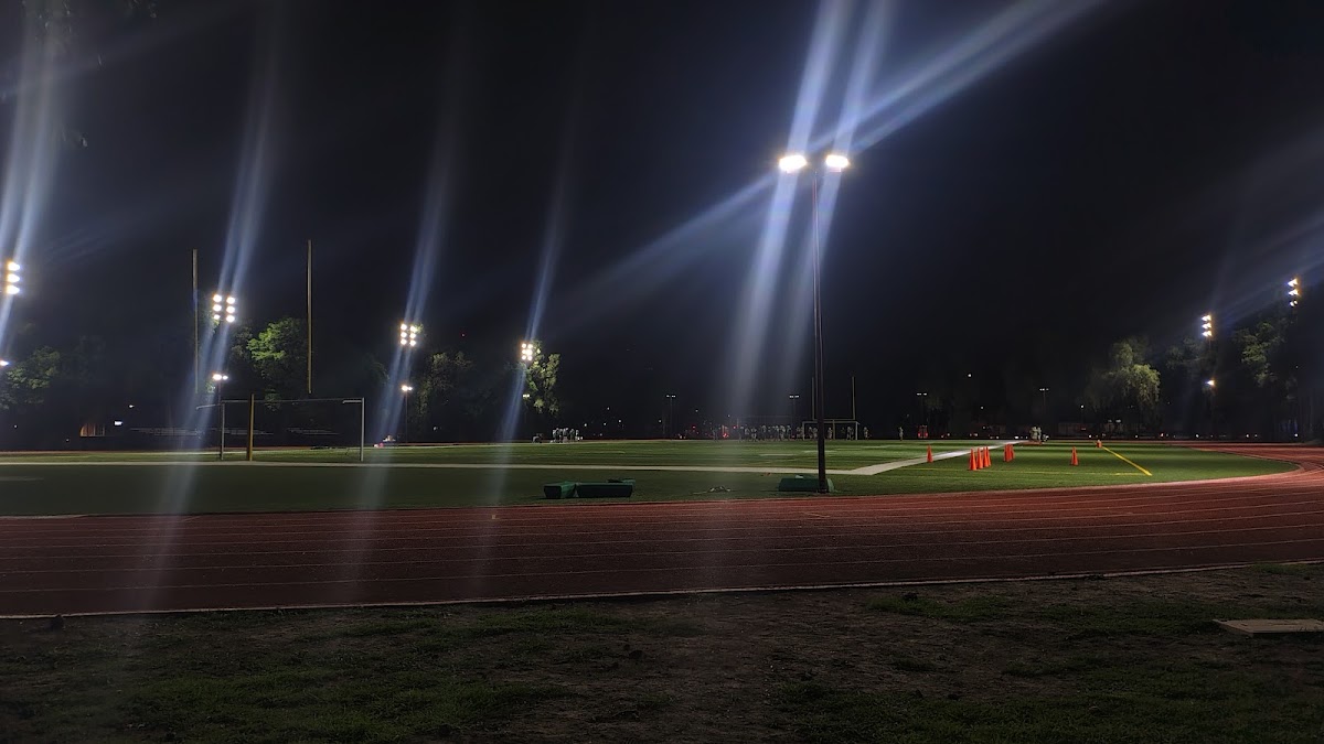 Cancha de tenis - Escuela Superior de Ingeniería Mecánica y Eléctrica Culhuacán